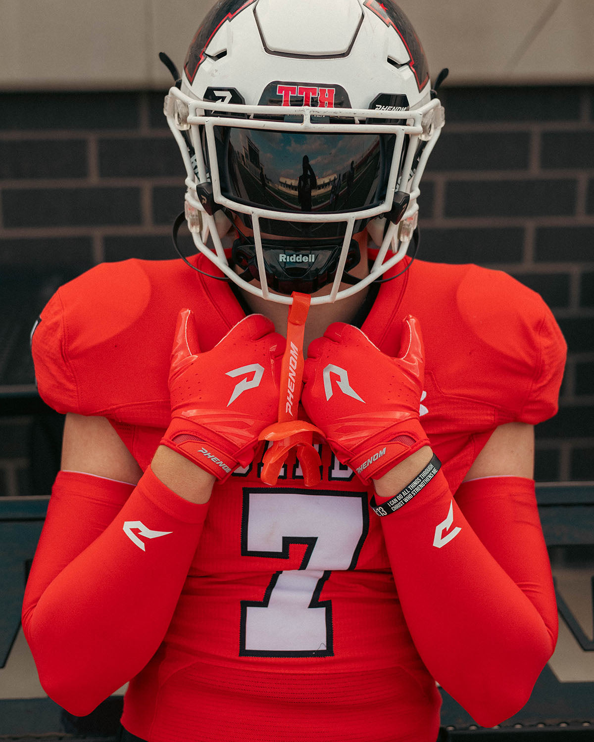 Phenom Elite VPS5 Youth Football Gloves - Team Colors - L2N2