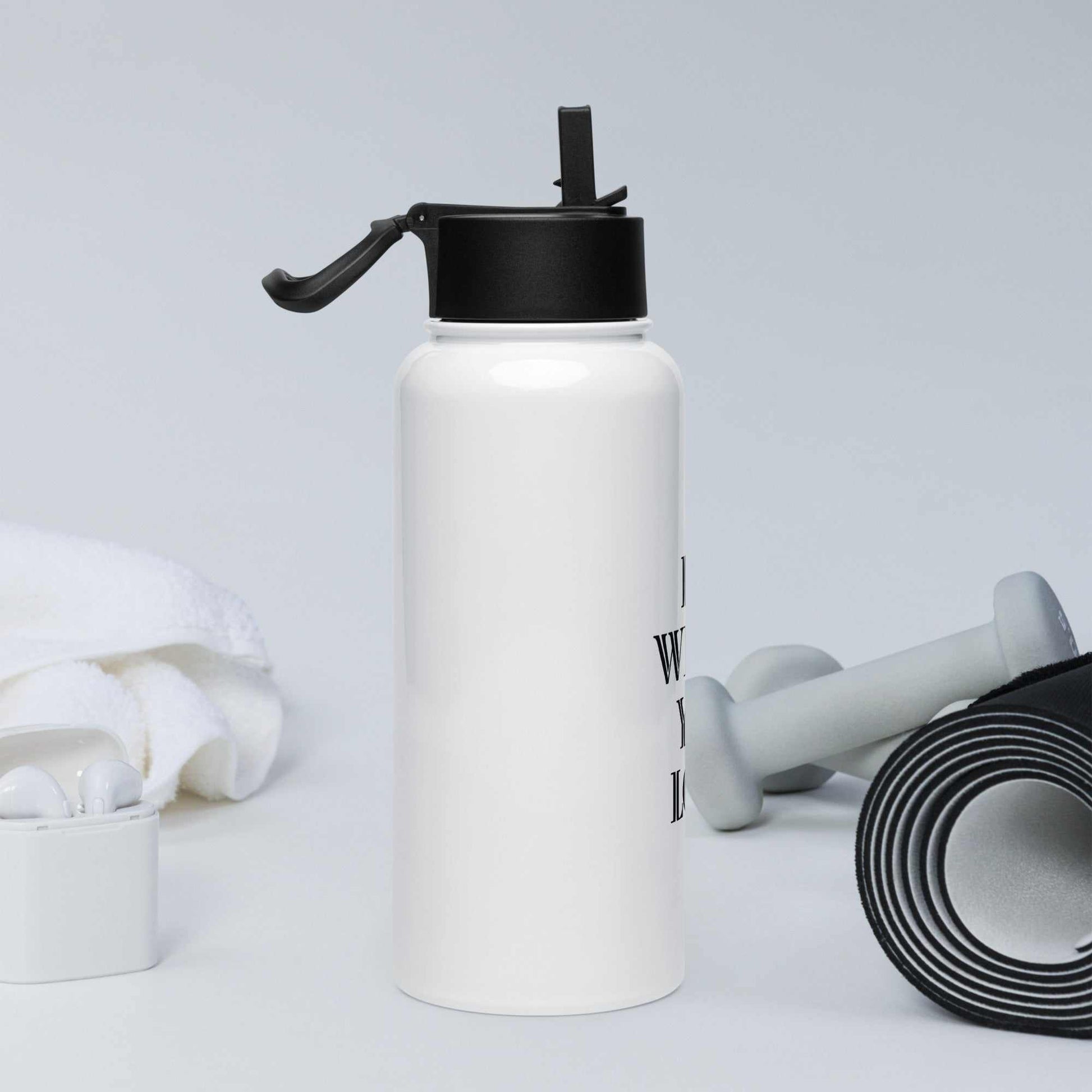32 oz stainless steel water bottle with foldable straw lid and rotating handle for easy carrying